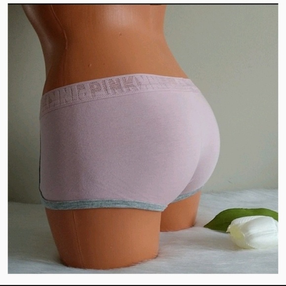 Size XS🌺PINK VICTORIA'S SECRET LOGO BOYSHORT.nwt - Picture 2 of 3